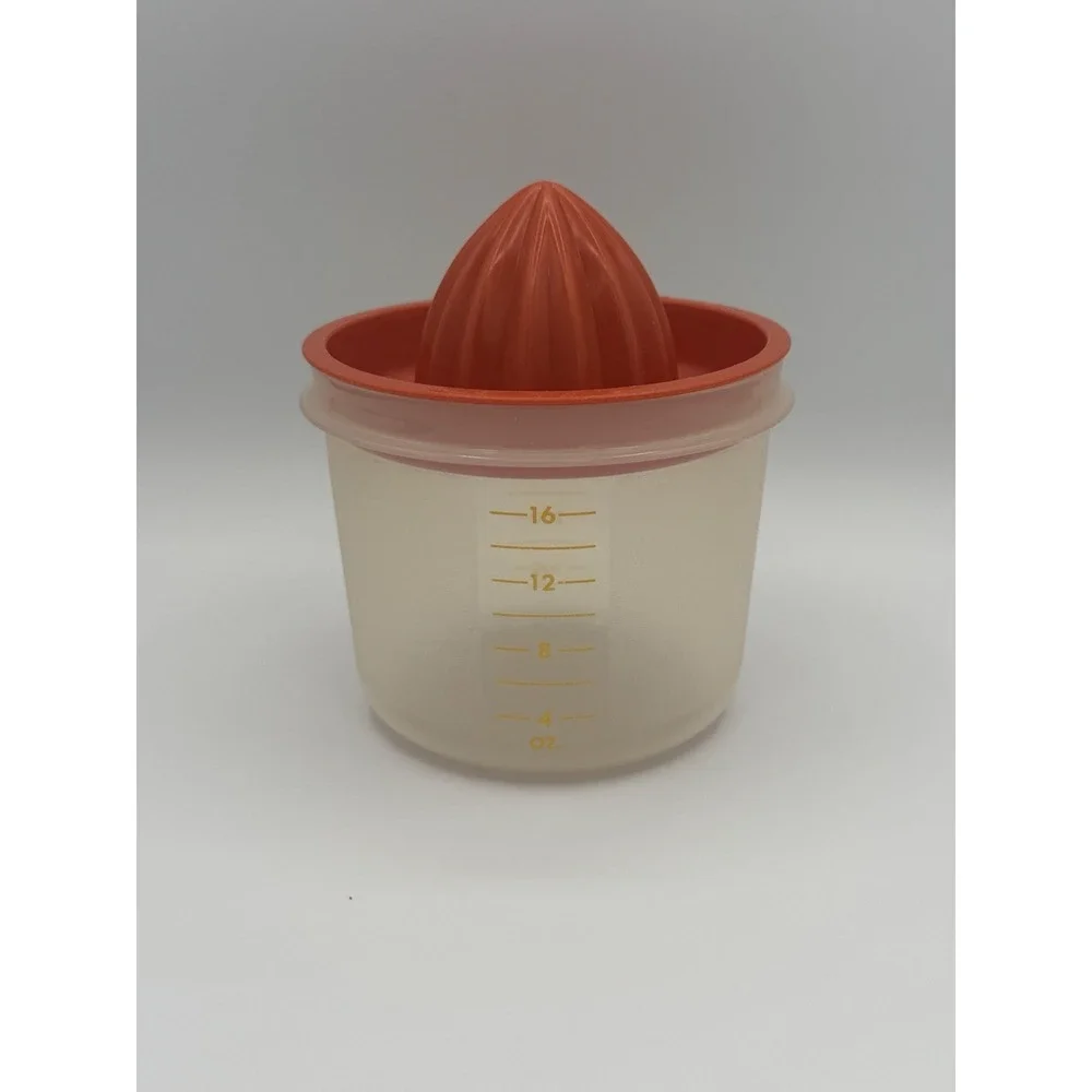 Vtg 16oz. Tupperware Citrus Juicer Top 409-7 & Measuring Container Bottom 1493-6